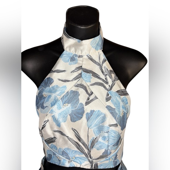 American threads Women’s floral Shorts set White Blue size, Small preloved - Picture 6 of 10